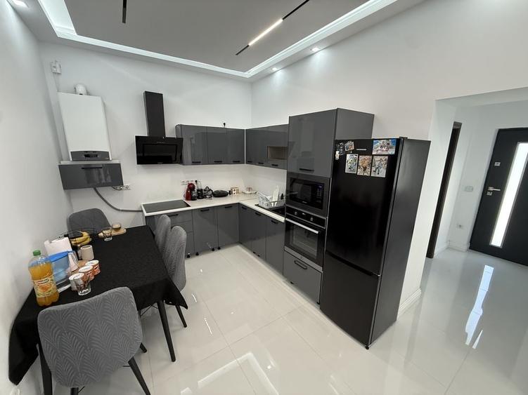 Ofer spre vanzare casa Zona Semicentrala in apropiere de Gradina Romei - 2