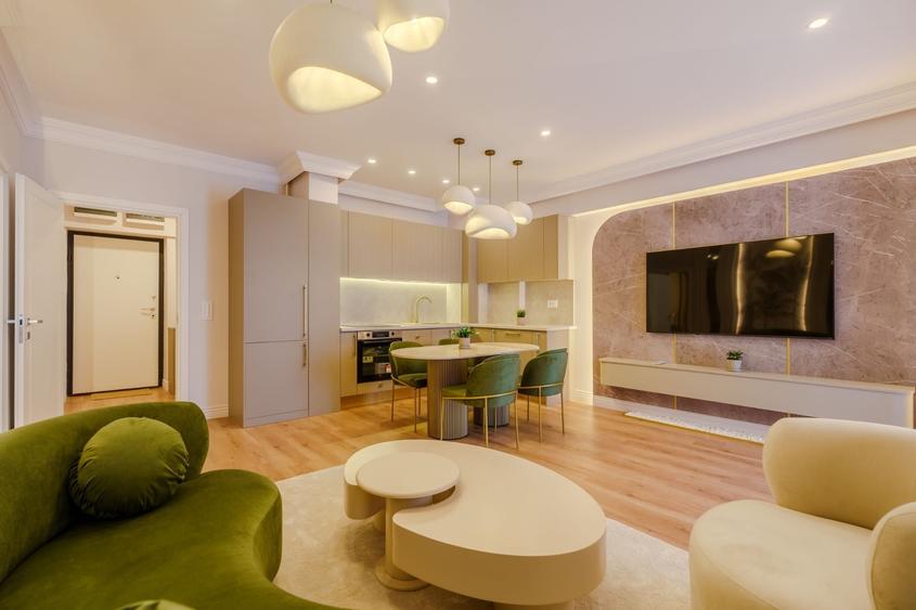Apartament cu 2 camere decomandat în Central