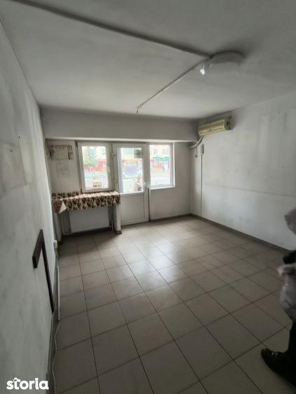 Icil-spatiu comercial 4 camere - 5