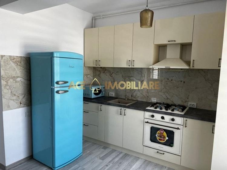 Apartament cu 2 camere semidecomandat, mobilat în Popești-Leordeni