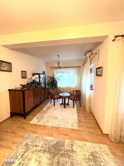 Apartament cu 4 camere în Pârgărești