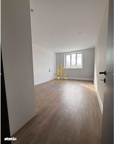 Casă cu 6 camere cu Teren 500 Mp în Șcheia