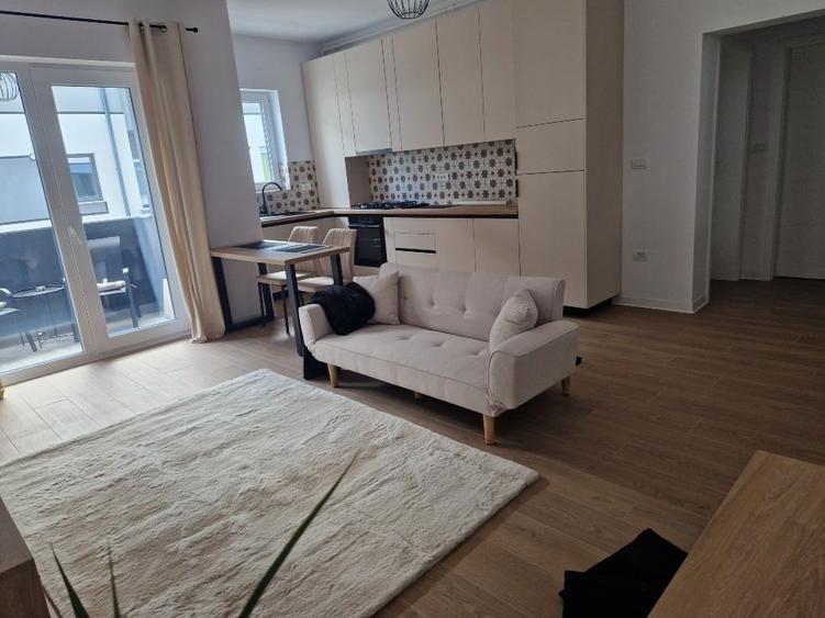Apartament cu 2 camere decomandat, mobilat în Giroc