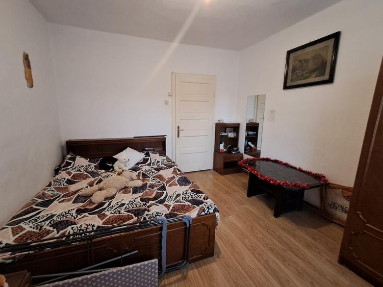 Garsonieră decomandată în Ștrand
