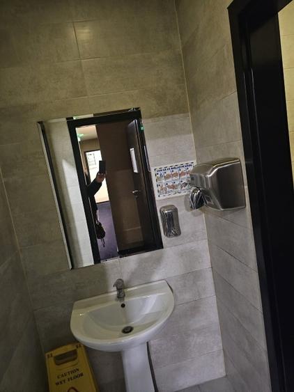 Spațiu comercial, de 308 mp, în Central