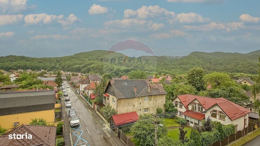 Apartament cu 2 camere semidecomandat în Est