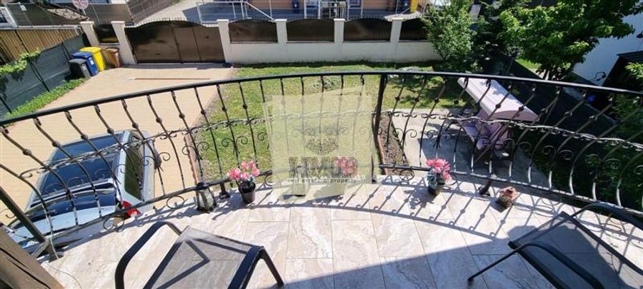 Casă individuală cu 5 camere cu Teren 360 Mp în Aeroport