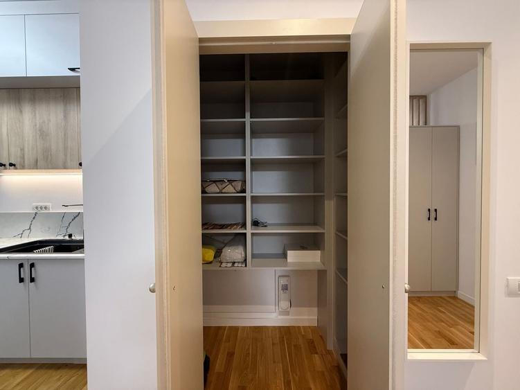 Apartament cu 2 camere decomandat, mobilat în Herăstrău