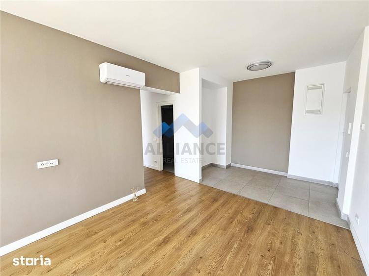 Apartament cu 3 camere decomandat în Baza 3