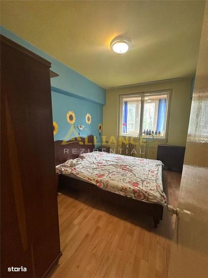 Apartament cu 3 camere decomandat, mobilat în Giurgiului