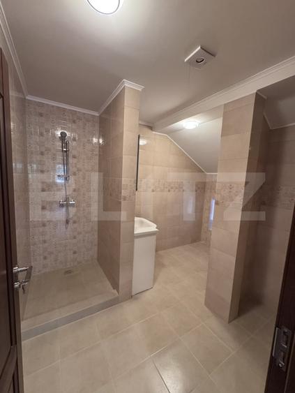Casă individuală cu 4 camere cu Teren 600 Mp în Păulești