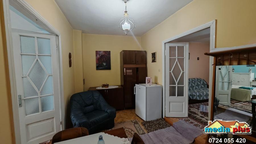 Casă individuală cu 4 camere cu Garaj în Bd. Coșbuc