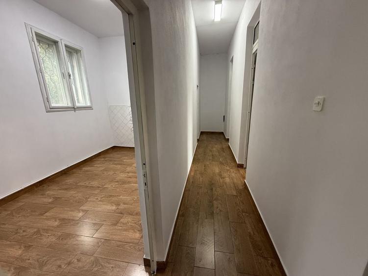 Spațiu comercial, de 195 mp, în Central
