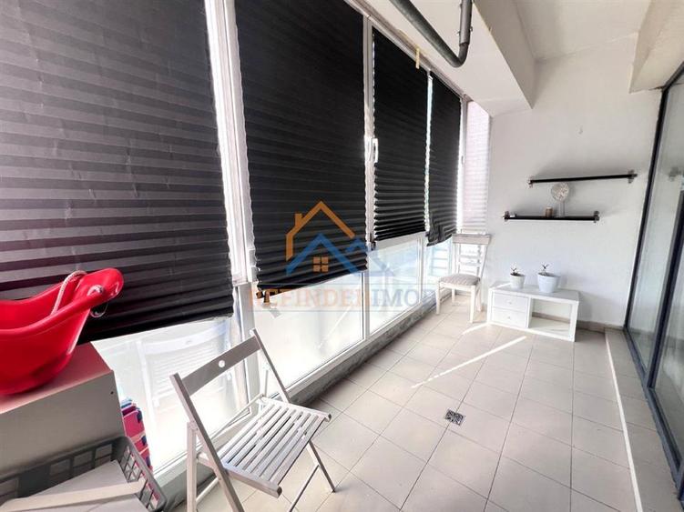 Apartament cu 3 camere decomandat, mobilat în Titan