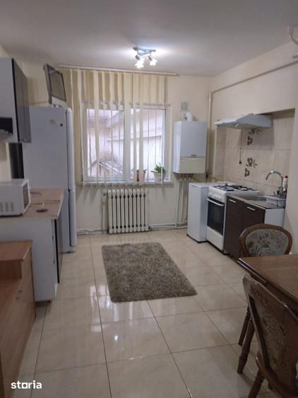 Apartament cu 2 camere în Piața Unirii