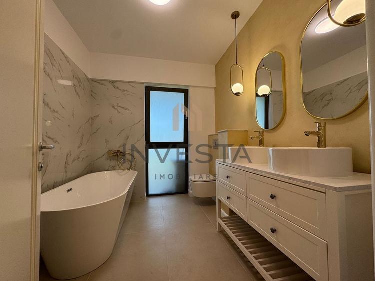 Apartament cu 3 camere semidecomandat, mobilat în Zorilor