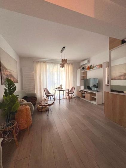 Apartament cu 2 camere semidecomandat, mobilat în 1 Decembrie 1918