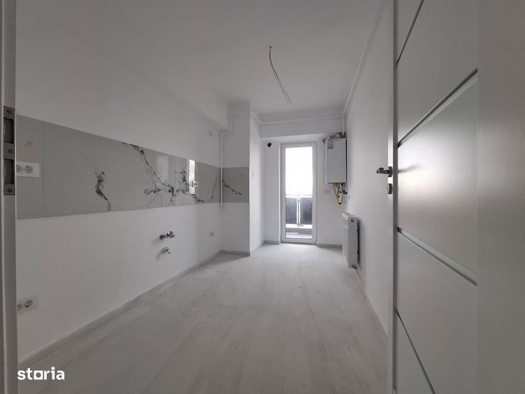 Apartament cu 2 camere decomandat în Galata