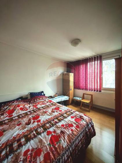 Apartament cu 2 camere decomandat, mobilat în P-ța Reșița