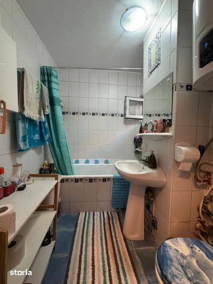 Apartament cu 3 camere decomandat, mobilat în Giurgiului