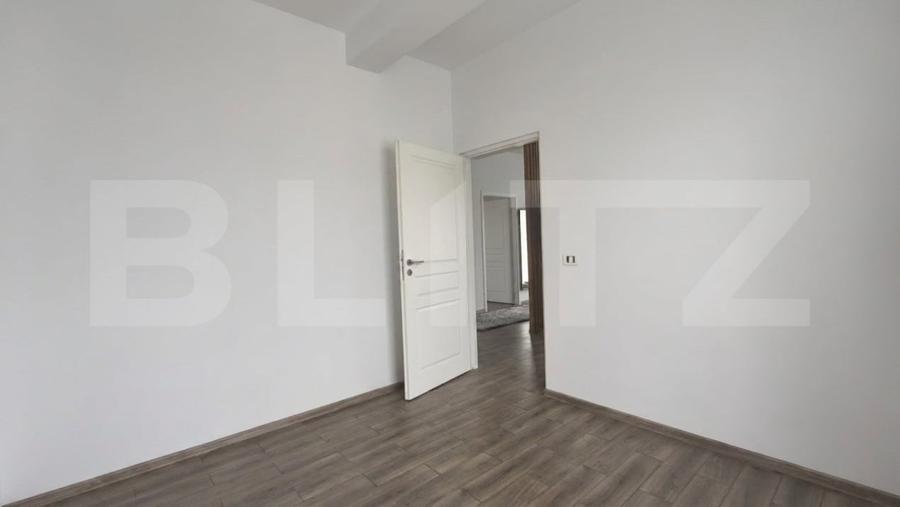 Casă individuală cu 6 camere cu Teren 295 Mp în Valea Lupului