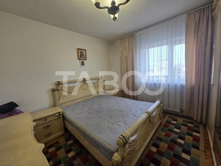 Apartament cu 2 camere decomandat, mobilat în Ștrand