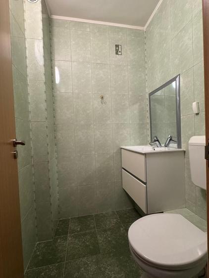 Apartament cu 3 camere în Brâncoveanu