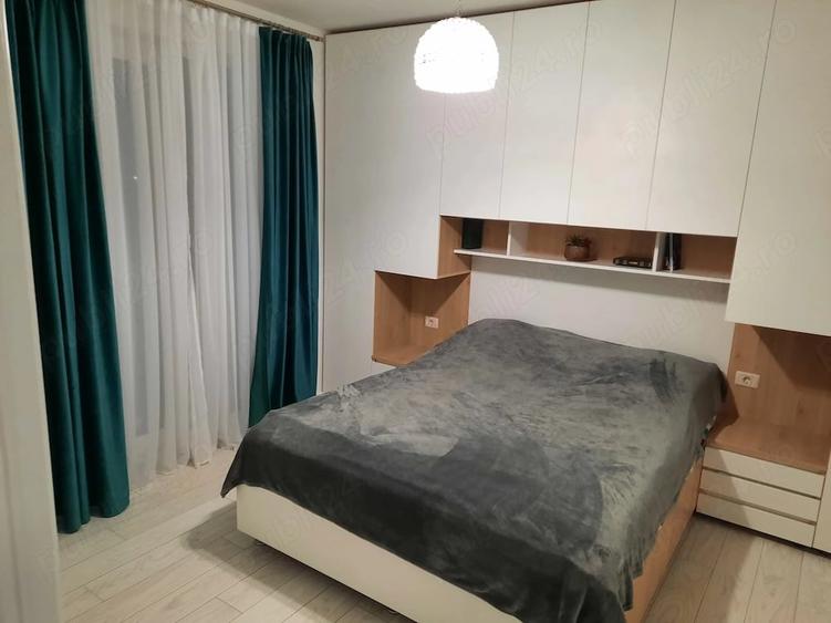 Apartament cu 3 camere decomandat în Giroc
