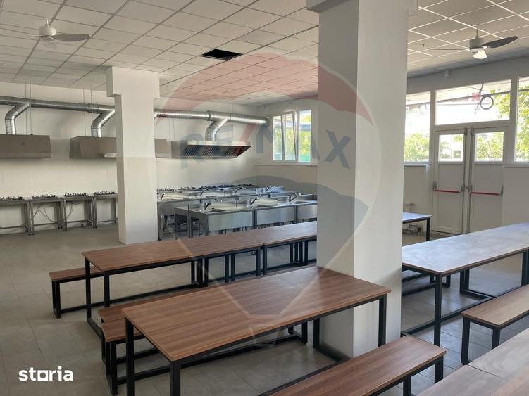 Casă cu Teren 2600 Mp în Apărătorii Patriei