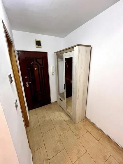 Garsonieră decomandată în Telegrafului