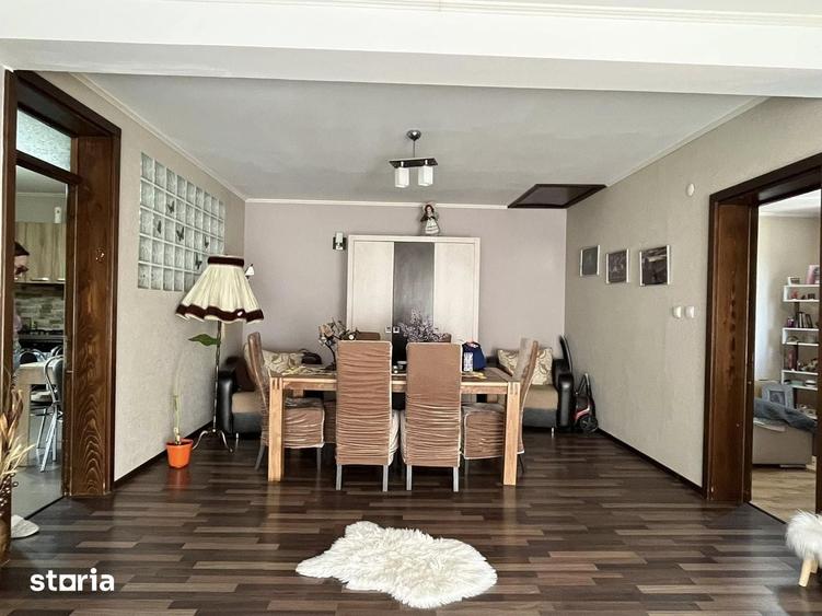 Casă cu 3 camere cu Teren 375 Mp în Paleu