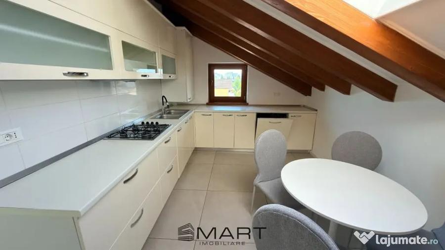 Apartament cu 3 camere decomandat în Calea Dumbrăvii