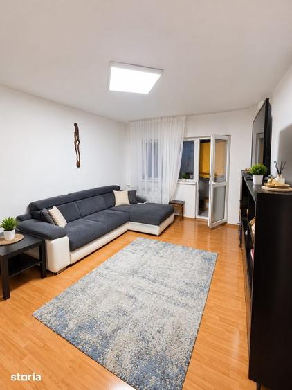 Apartament cu 3 camere în Berceni