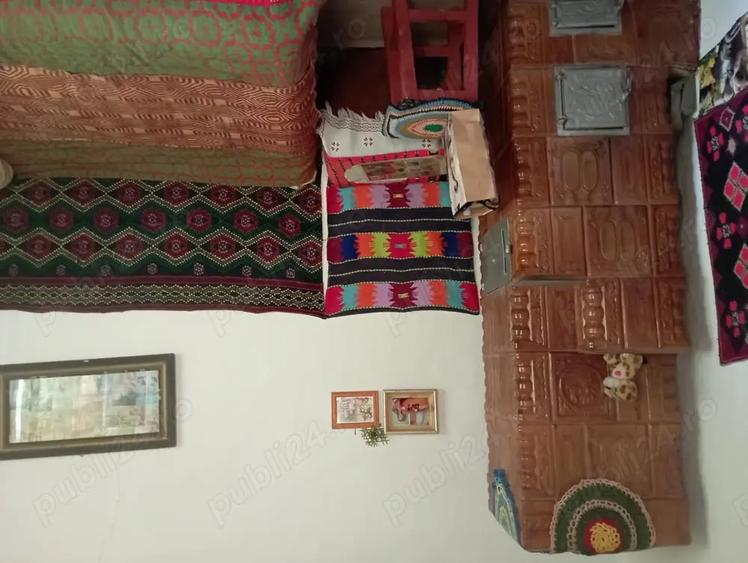 Casă cu 3 camere în Dragoș Vodă