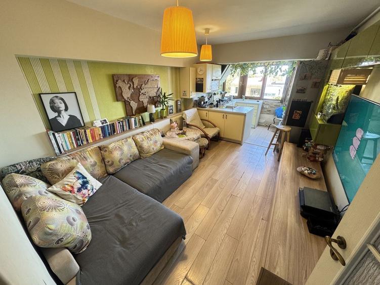 Apartament cu 2 camere decomandat, mobilat în Capitol