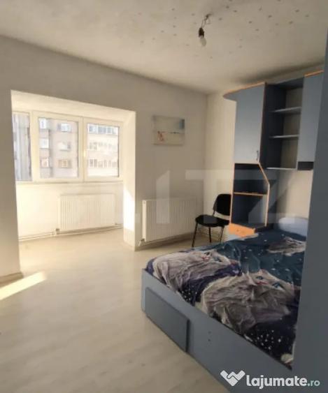 Apartament cu 4 camere decomandat în Burdujeni
