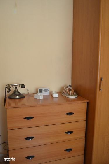 Apartament cu 2 camere în Cezar Petrescu