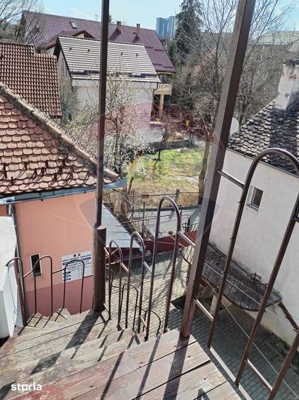 Apartament cu 2 camere, mobilat în Ultracentral