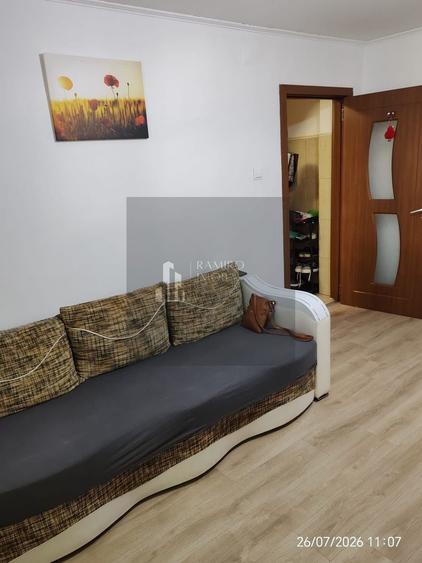 Apartament cu 2 camere semidecomandat, mobilat în Brâncoveanu