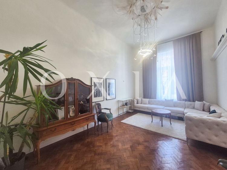 Apartament cu 2 camere semidecomandat, mobilat în Semicentral