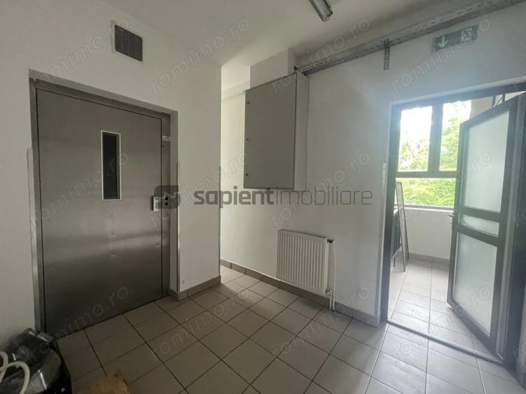 Spațiu comercial, de 305 mp, în Cantemir