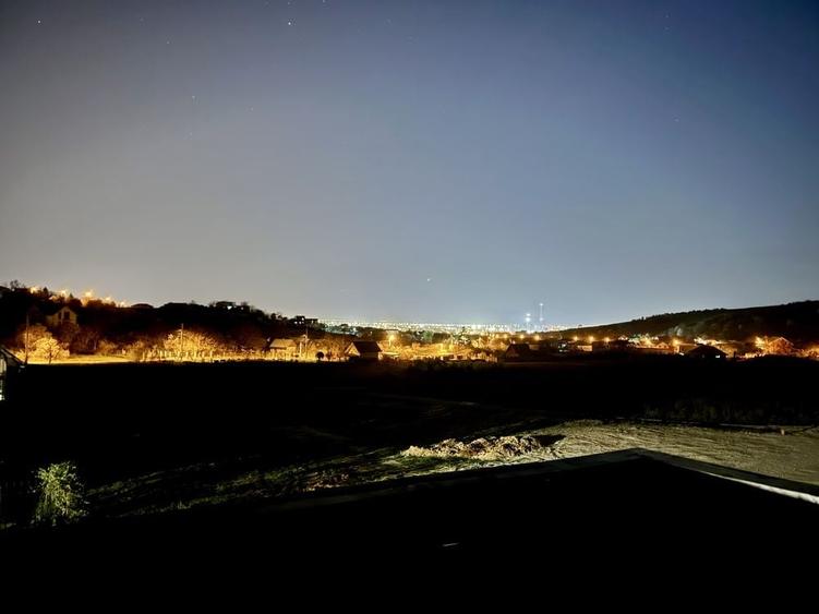 Casă cu 4 camere în Paleu