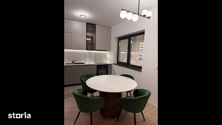 Apartament cu 3 camere decomandat în Central