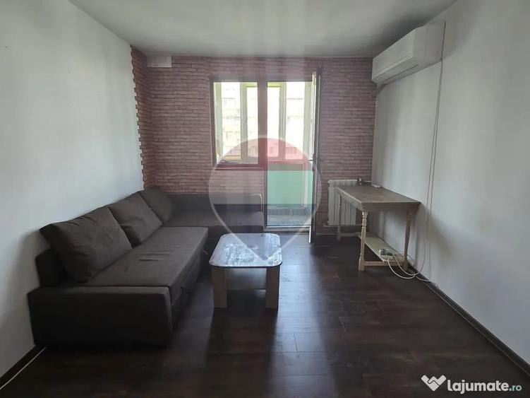Apartament cu 2 camere semidecomandat în Progresul