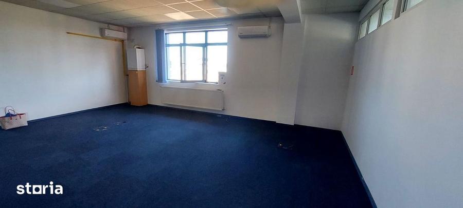 Spațiu comercial, de 240 mp, în Calea Dumbrăvii