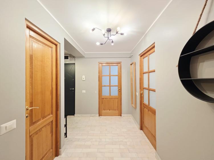 Apartament cu 2 camere decomandat în Mazepa 1