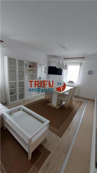 Apartament cu 3 camere decomandat în Ampoi 1