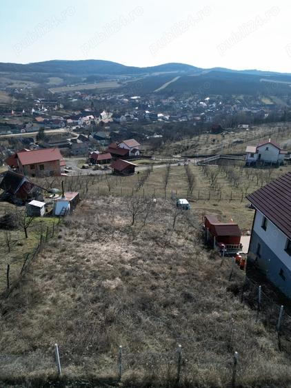 Teren de 662 mp, în Hamba