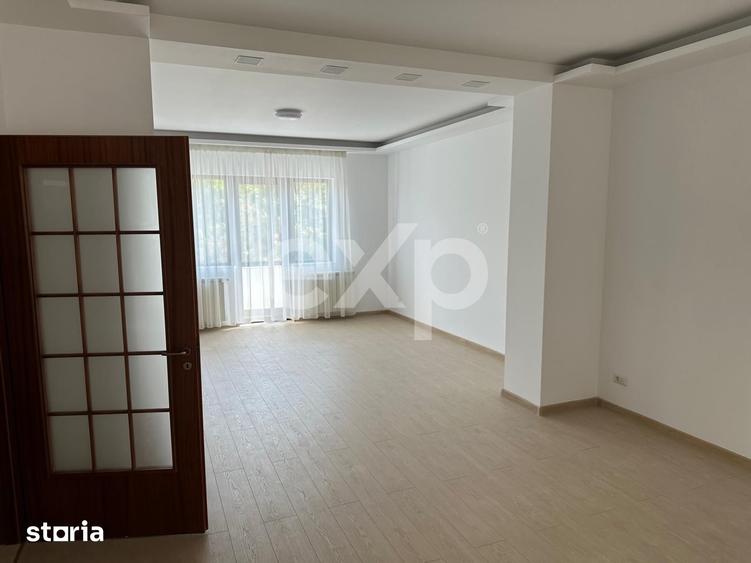 Apartament cu 3 camere decomandat, mobilat în Primăverii