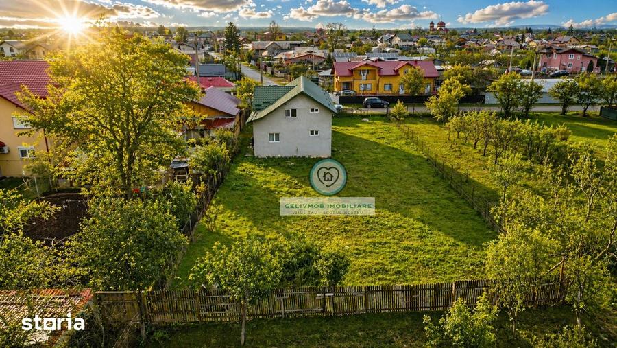 Casă cu 9 camere cu Teren 1000 Mp în Târgșoru Vechi